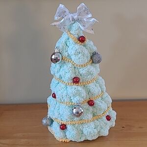 HANDCRAFTED Chenille Yarn Chunky Knit Decorated Christmas Tree
